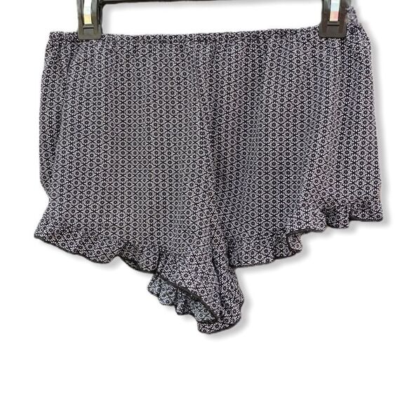Brandy Melville Shorts‎ - Picture 1 of 7
